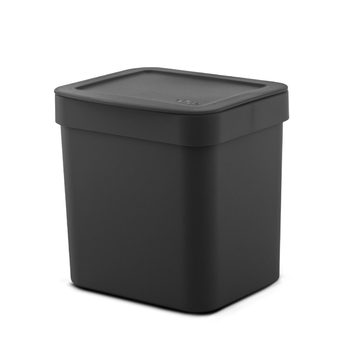 LIXEIRA TRIUM 4,7L PRETO LX505